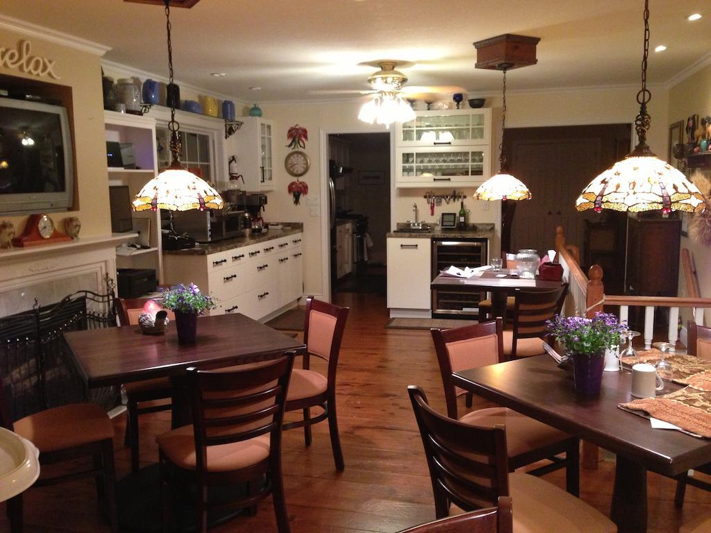 Serenity Ranch Bed & Breakfast Ancaster Extérieur photo