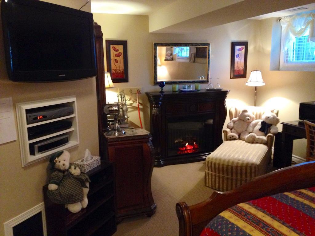 Serenity Ranch Bed & Breakfast Ancaster Chambre photo
