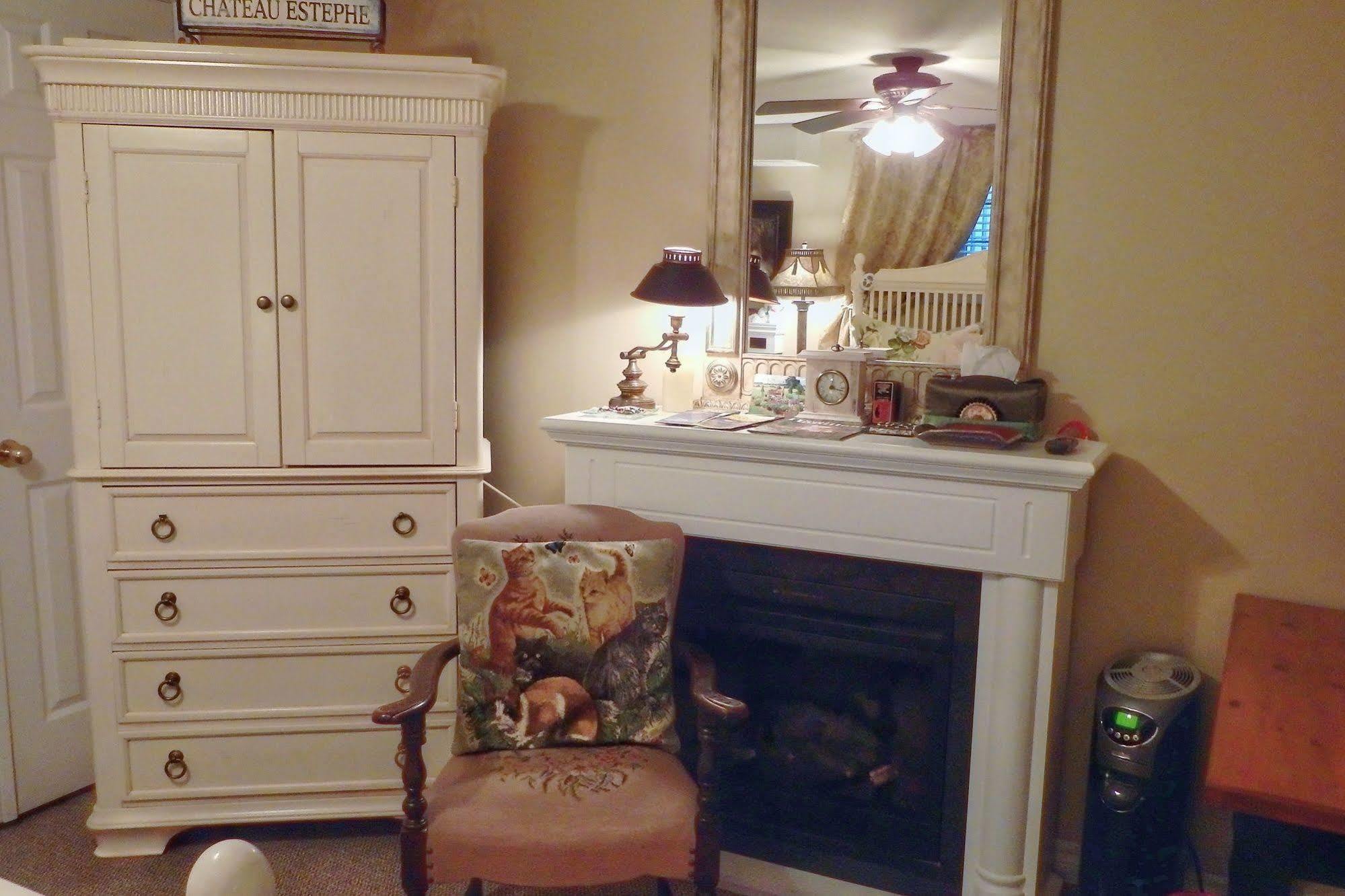 Serenity Ranch Bed & Breakfast Ancaster Extérieur photo